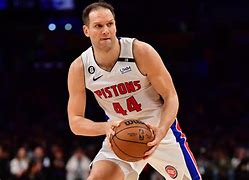 LOL下注官网 -关于赛地聚焦——NBA常规赛关键时刻热度飙升；布鲁克林篮网主帅复盘；赛场秩序良好；球探报告显示潜力的信息